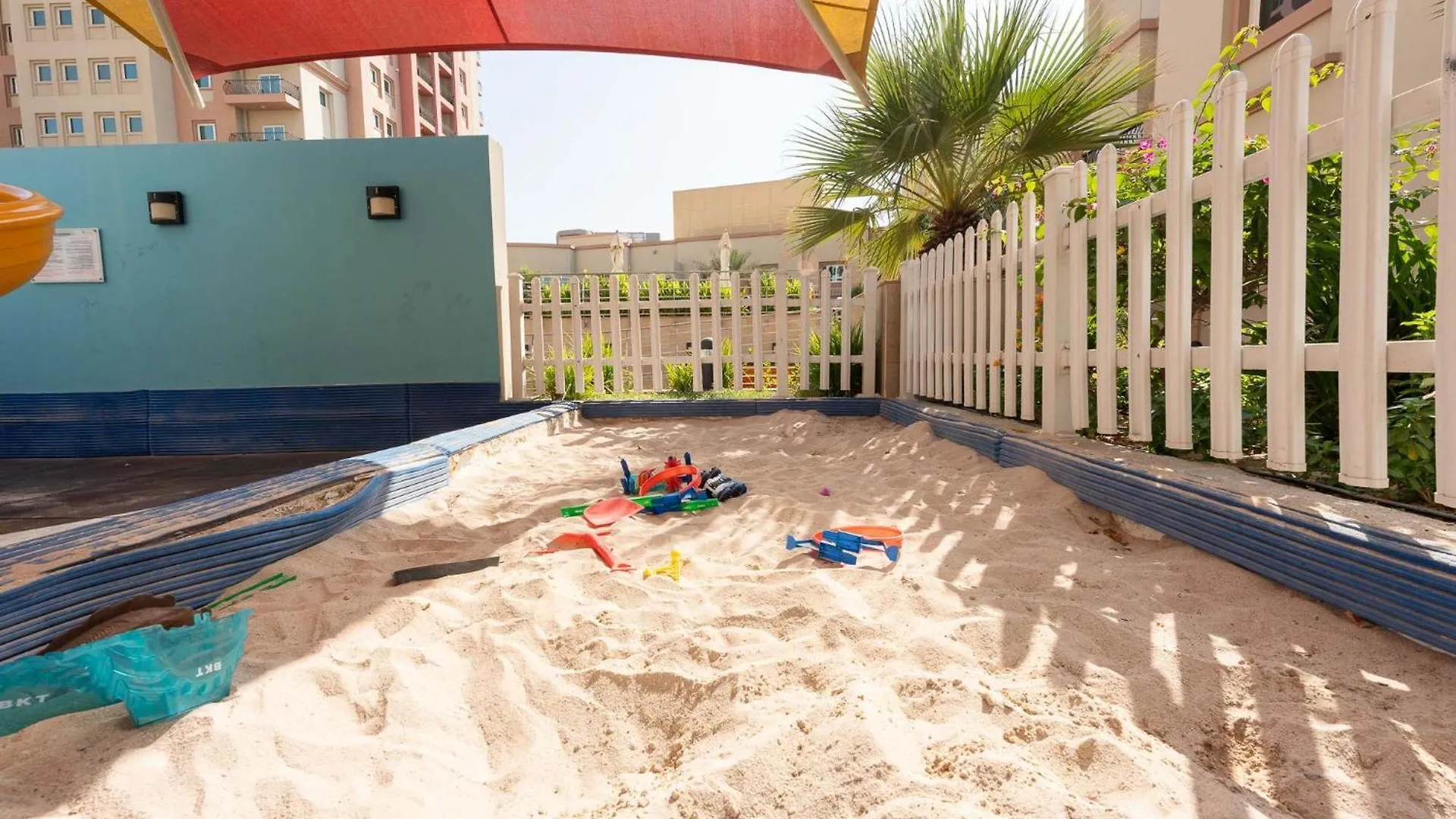 Spacious Studio At Imperial Residence In Jvt That Sleeps 4 Dubai United Arab Emirates